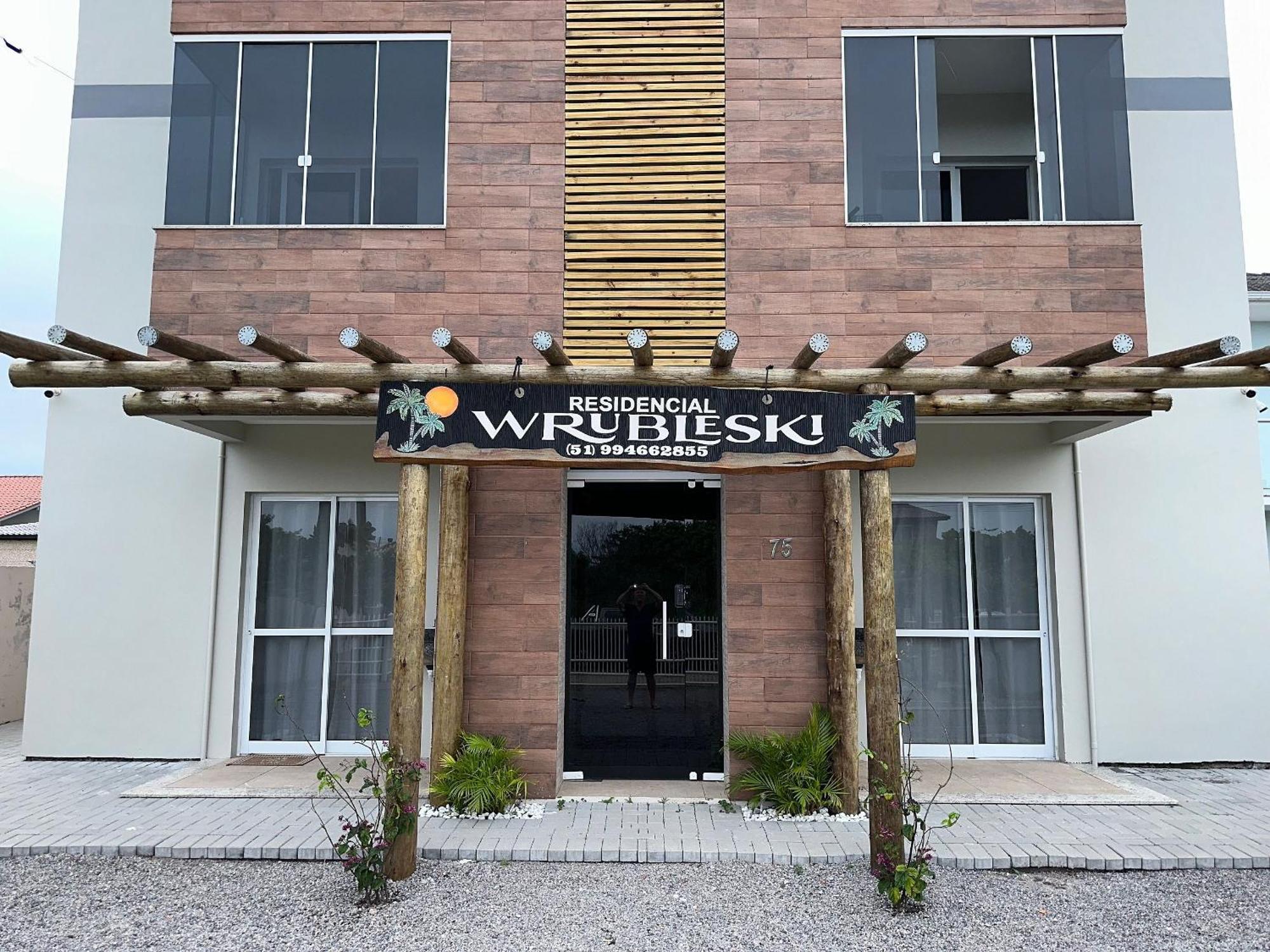 Residencial Wrubleski Sc Pinheiro Buitenkant foto